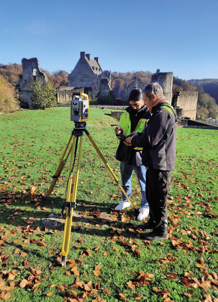 1 Château de Larochette - levé topographique.MOA : INPA public://import2026/images/01_Leve_Larochette_theo_opt.jpg