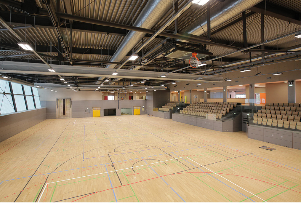 5 Hall sportif à Frisange MO : Administration Communale de Frisange Architecte : Theisen Architectes Sàrl