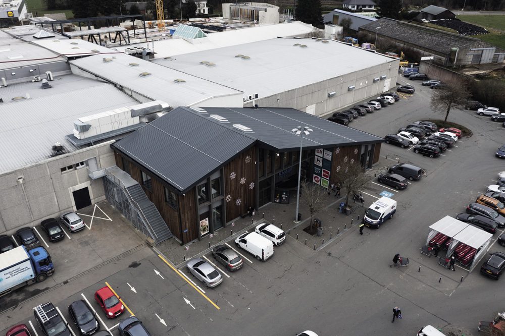 1 Extension du centre commercial Knauf
Shopping Center à Schmiede (Luxembourg) public://import2026/images/Drone-15_opt.jpg