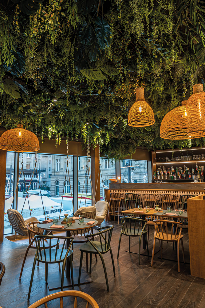 La Mezzanine du Boulevard public://import2026/images/IMG1-atelier-steffen-boulevard-royal-la-mezzanine-du-boulevard-resto-luxembourg-monterey-13.jpg