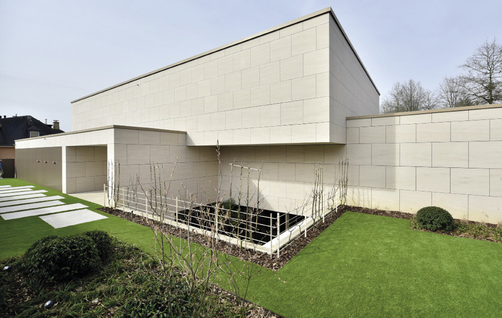 1 Villa à Bertrange public://import2026/images/IMG2_cfa-ap-10750_144-villa_opt.jpg