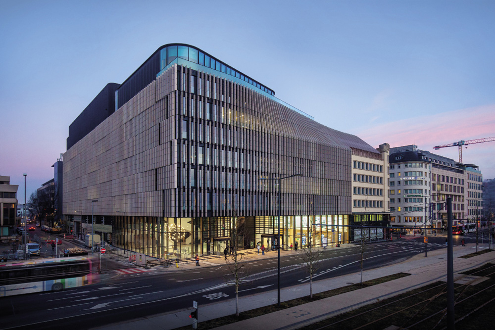 2 POST Headquarters - Bâtiment HELIX
Lieu : Luxembourg Gare
2 POST Headquarters - Bâtiment HELIX
Lieu : Luxembourg Gare