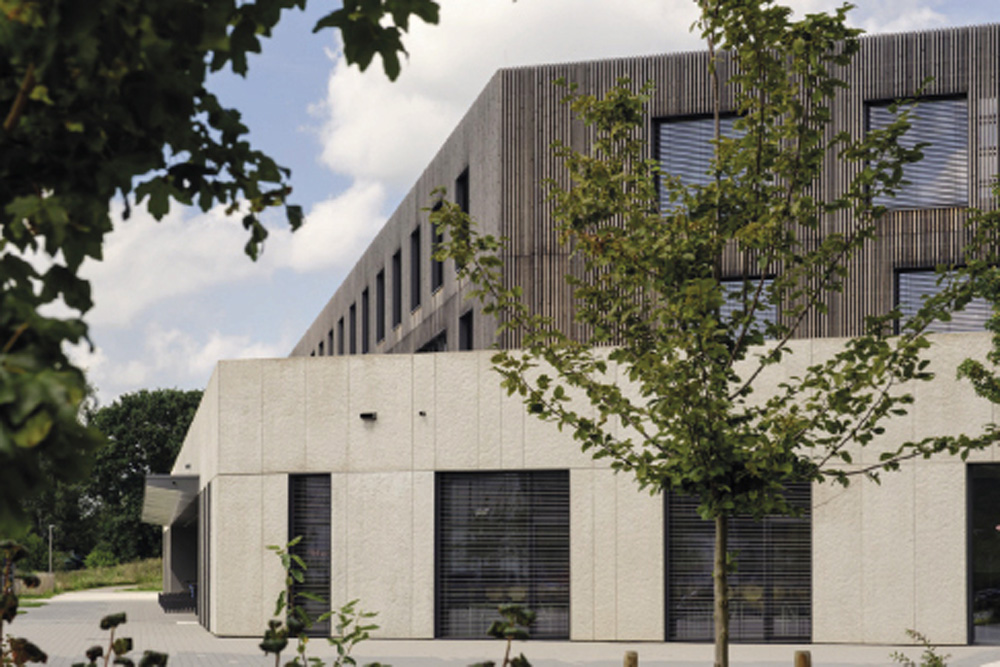 4 Campus scolaire Brouch, MOA: AC Helperknapp
Architecte: BFF..., Statique: BEST 4 Campus scolaire Brouch, MOA: AC Helperknapp
Architecte: BFF..., Statique: BEST