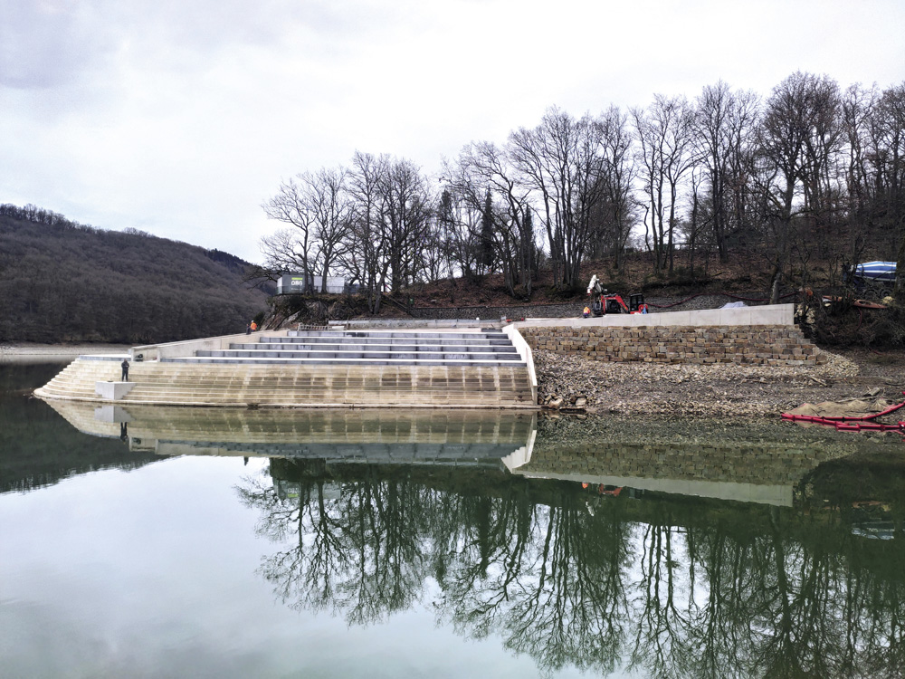 4 Mise en sécurité des berges du lac de la Haute Sûre 4 Mise en sécurité des berges du lac de la Haute Sûre