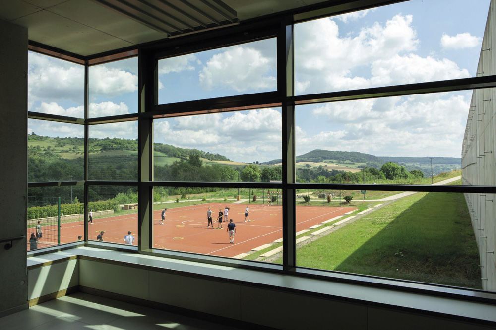 haut Lycée agricole à Gilsdorf - ABP public://import2026/images/IMG9_ho-architectes-ap-10177_lyc-e-technique-agricole-gilsdorf_opt.jpg