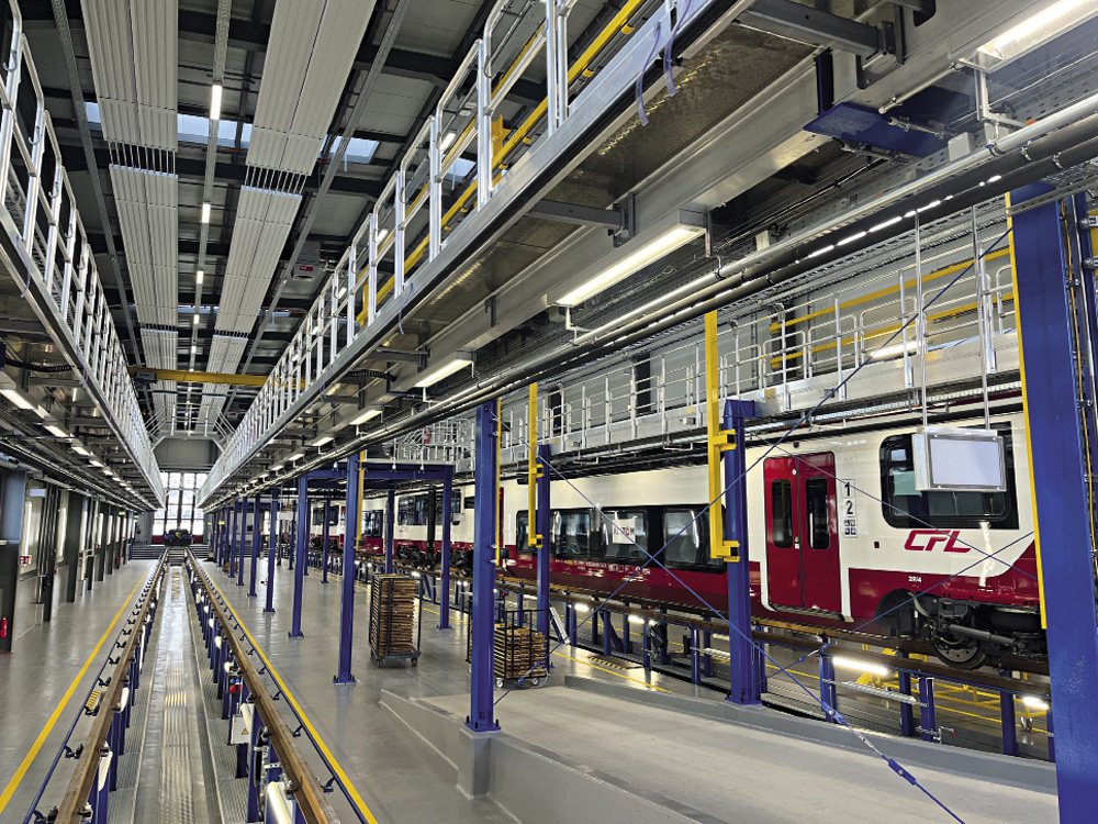 4 Nouveau hall de maintenance pour
trains à Luxembourg-Gare (CFL)
> Etudes génie civil / VRD + mission AMO –
missions complètes 4 Nouveau hall de maintenance pour
trains à Luxembourg-Gare (CFL)
> Etudes génie civil / VRD + mission AMO –
missions complètes